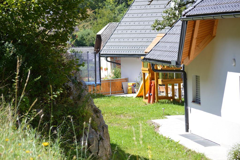 Apartments Tourist Farm Storman With Ev Ch-Station Tržič Eksteriør bilde